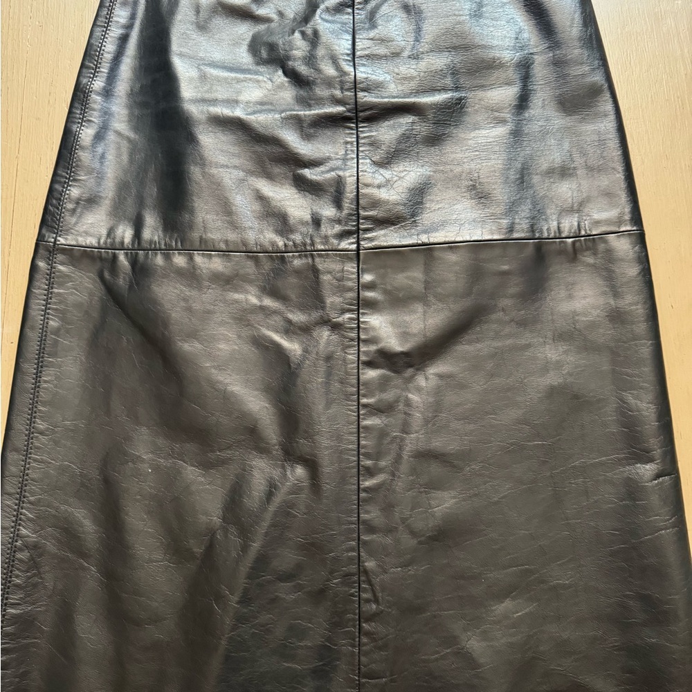 🌟  Beautiful VINTAGE Gap Leather Black Pencil Skirt~ size 4